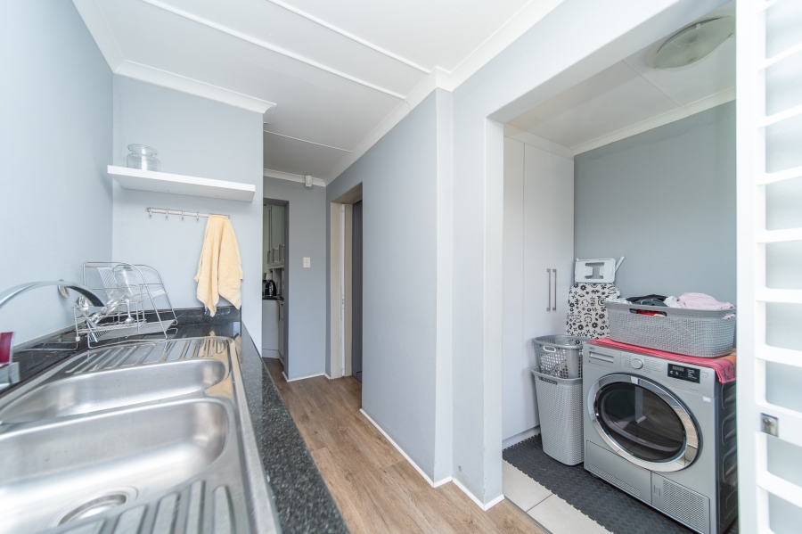 5 Bedroom Property for Sale in Selborne Eastern Cape